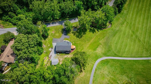 2100 Longreen Road, Kingsport, TN 37660