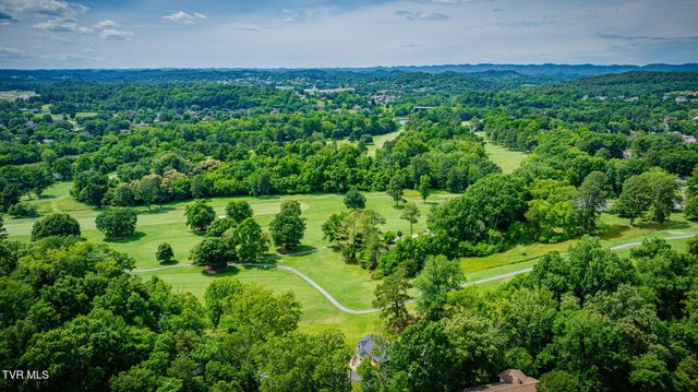 2100 Longreen Road, Kingsport, TN 37660