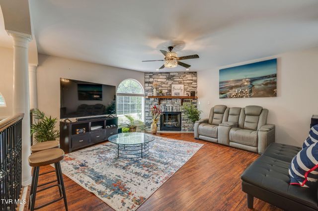 2100 Longreen Road, Kingsport, TN 37660