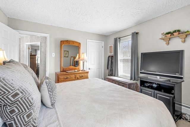 196 Park Street, Stoneham, MA 02180