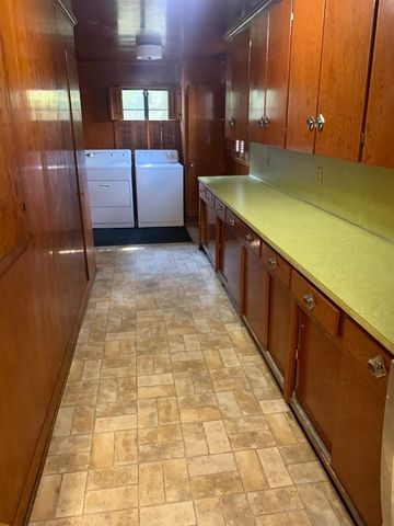 637 Linden, Shreveport, LA 71104