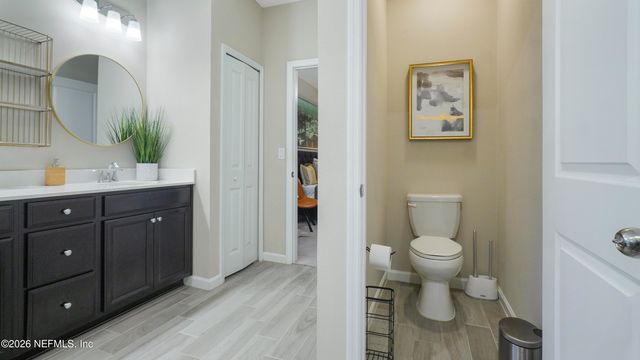 10815 VENTNOR Avenue, Jacksonville, FL 32218