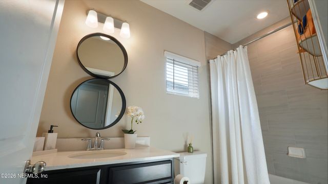 10815 VENTNOR Avenue, Jacksonville, FL 32218