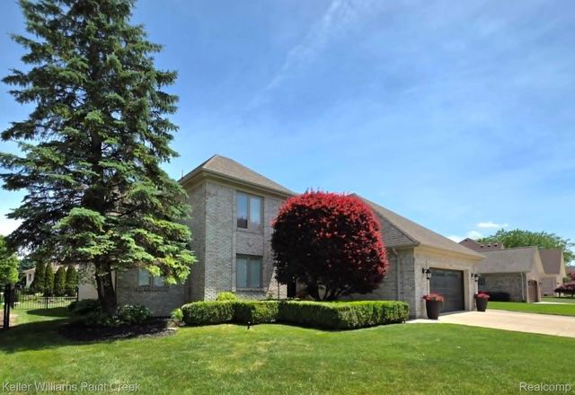 54390 Ashley Lauren Drive, Macomb Township, MI 48042