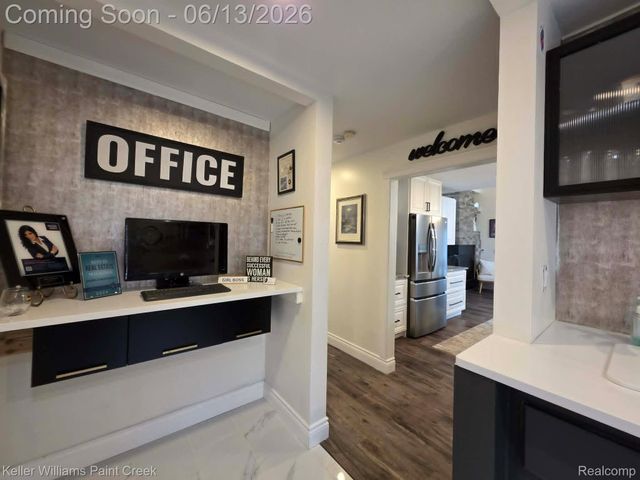 54390 Ashley Lauren Drive, Macomb Township, MI 48042