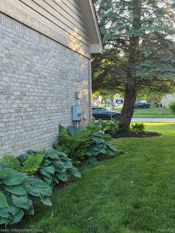 54390 Ashley Lauren Drive, Macomb Township, MI 48042