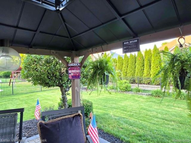 54390 Ashley Lauren Drive, Macomb Township, MI 48042