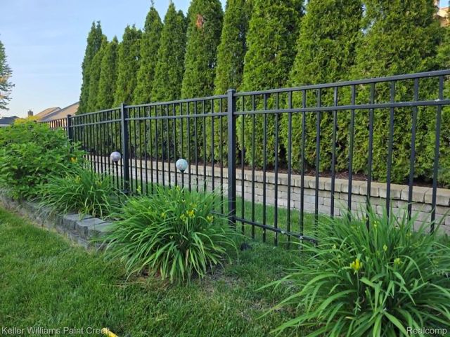 54390 Ashley Lauren Drive, Macomb Township, MI 48042