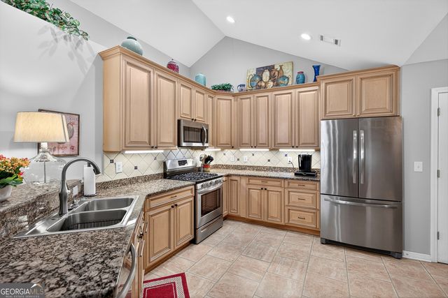 140 Butterton Court, Fayetteville, GA 30214