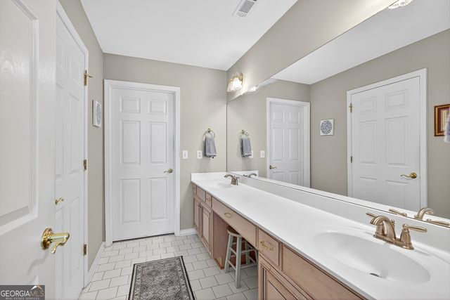 140 Butterton Court, Fayetteville, GA 30214