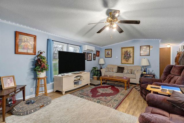 106 Missouri Street, Urbana, MO 65767