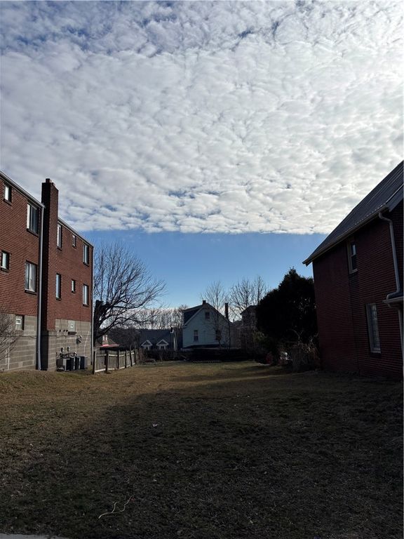 0 Ormsby, Mt Oliver, PA 15210