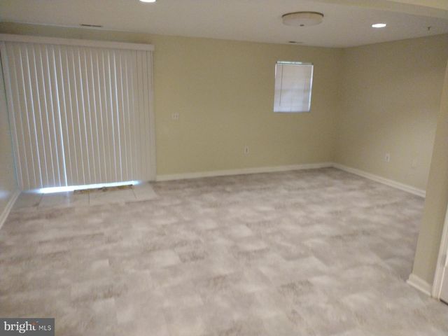 2006 MILITIA CT, Odenton, MD 21113