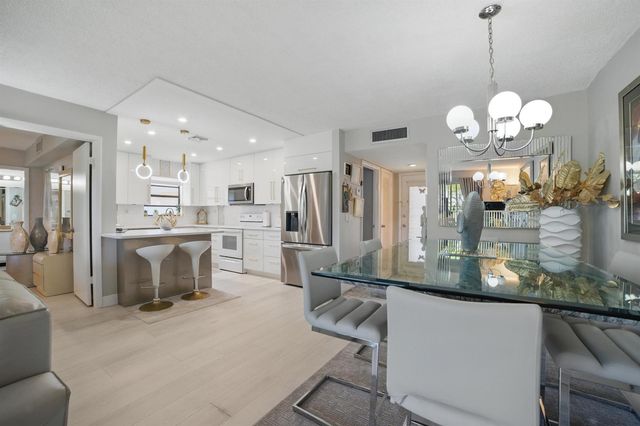 137 Piedmont C 137, Delray Beach, FL 33484
