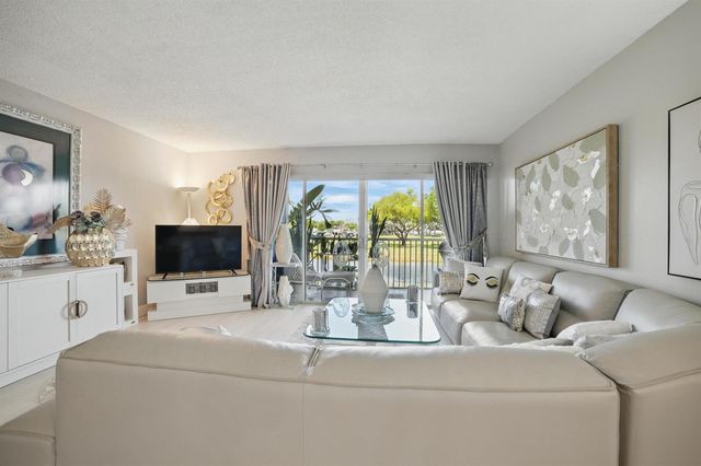 137 Piedmont C 137, Delray Beach, FL 33484