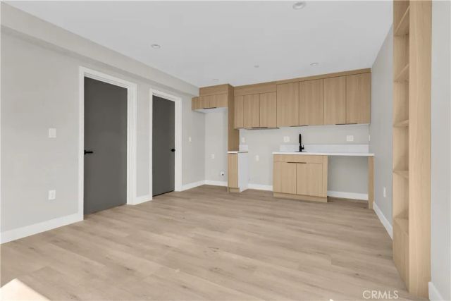 659 S Soto Street, Los Angeles, CA 90023