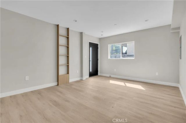 659 S Soto Street, Los Angeles, CA 90023