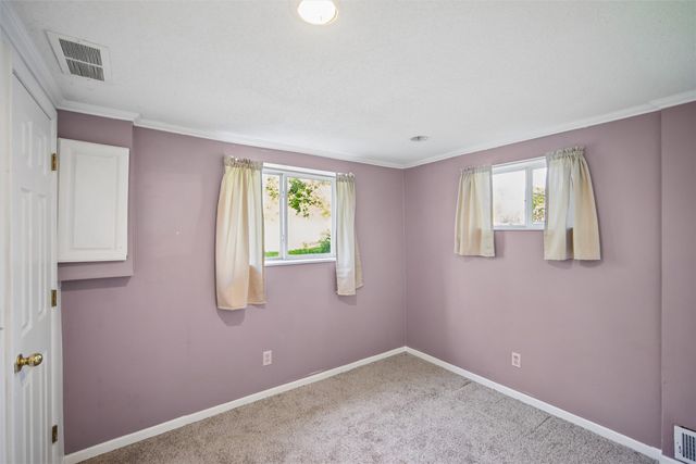 1516 Oak Park Avenue, Des Moines, IA 50313