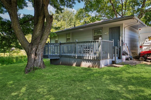 1516 Oak Park Avenue, Des Moines, IA 50313