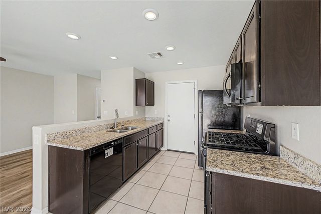 1883 Metamora Street, Las Vegas, NV 89115