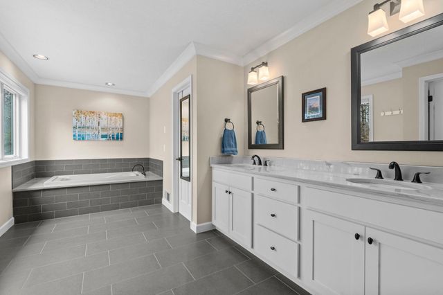 4285 Rosewood Lane N, Plymouth, MN 55442