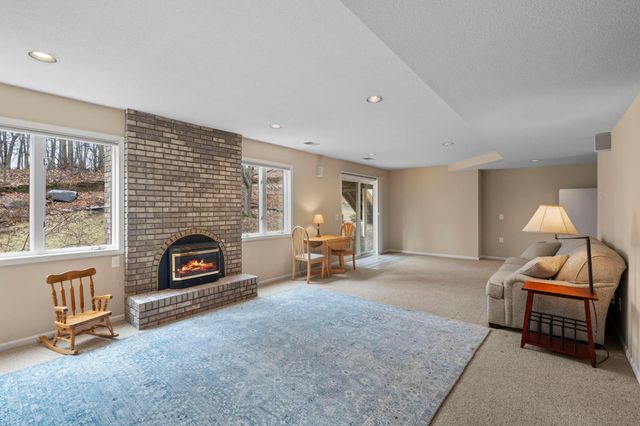 4285 Rosewood Lane N, Plymouth, MN 55442