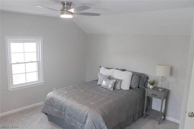 4059 Monticello Boulevard, Cleveland Heights, OH 44121