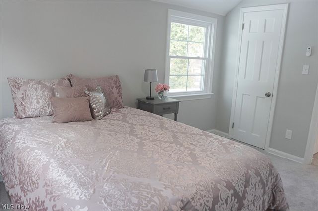 4059 Monticello Boulevard, Cleveland Heights, OH 44121