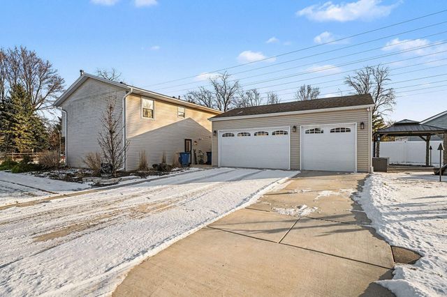 8424 Johnston Street, Highland, IN 46322
