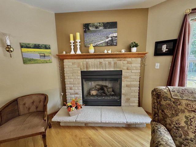 2501 Michele LANE, East Troy, WI 53120