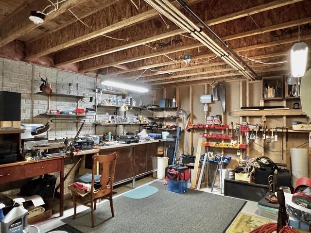 2501 Michele LANE, East Troy, WI 53120