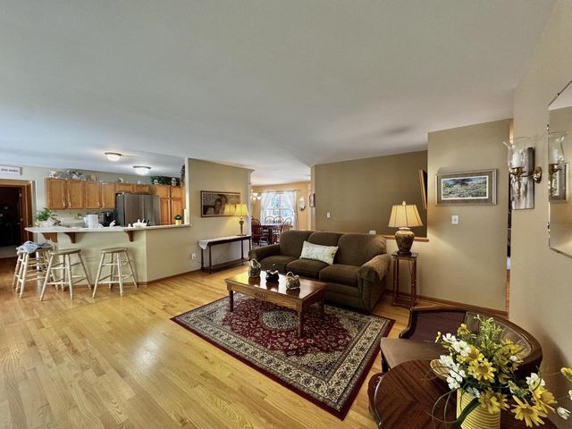 2501 Michele LANE, East Troy, WI 53120
