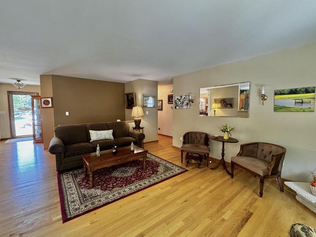 2501 Michele LANE, East Troy, WI 53120