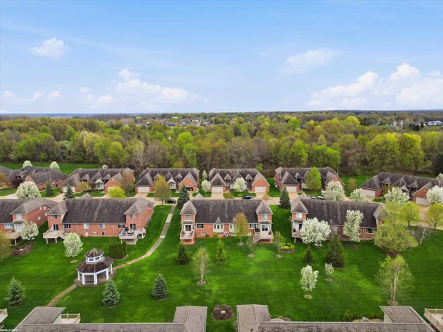 6181 Pond Drive, Washington Twp, MI 48094