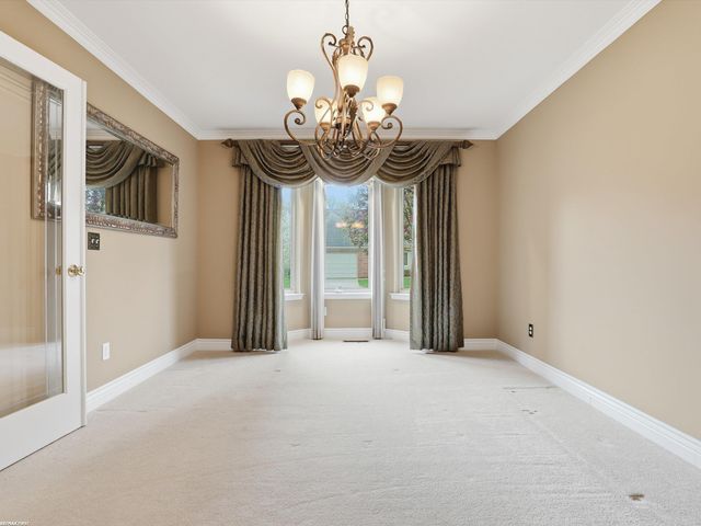 6181 Pond Drive, Washington Twp, MI 48094