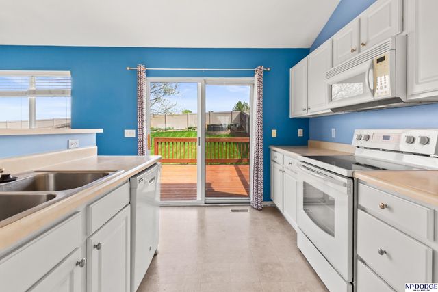 15358 Mormon Street, Bennington, NE 68007
