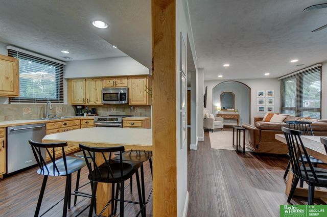 4622 N 82nd Street, Omaha, NE 68134