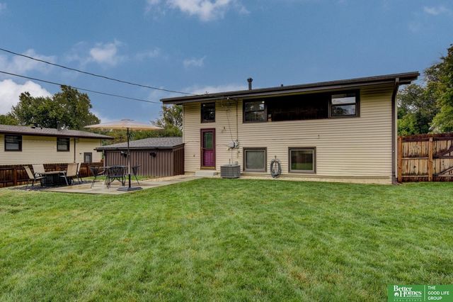 4622 N 82nd Street, Omaha, NE 68134