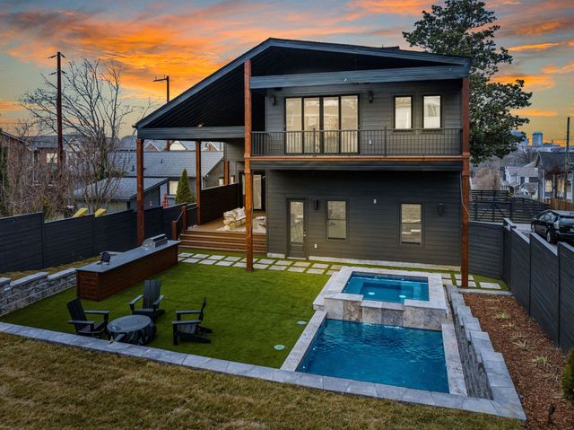 601 S 9th St, Nashville, TN 37206