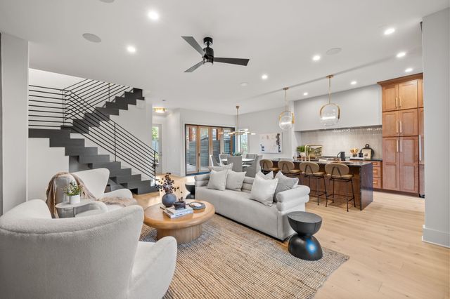 601 S 9th St, Nashville, TN 37206