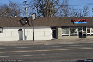 15282 Middlebelt Road, Livonia, MI 48154