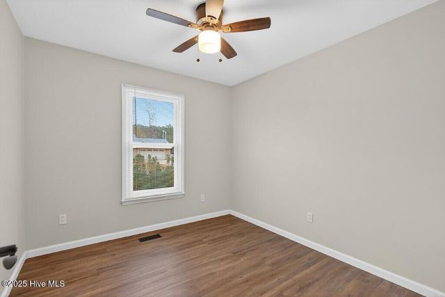 5809 County Line Road, New Bern, NC 28562