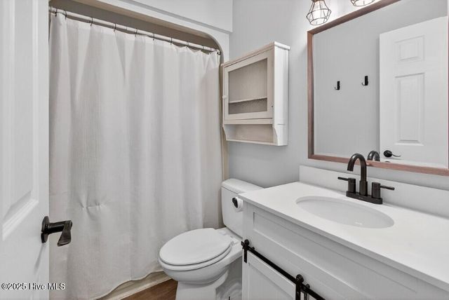 5809 County Line Road, New Bern, NC 28562