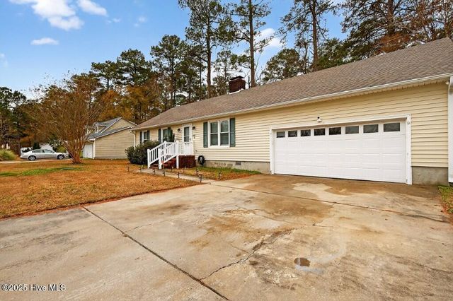 5809 County Line Road, New Bern, NC 28562