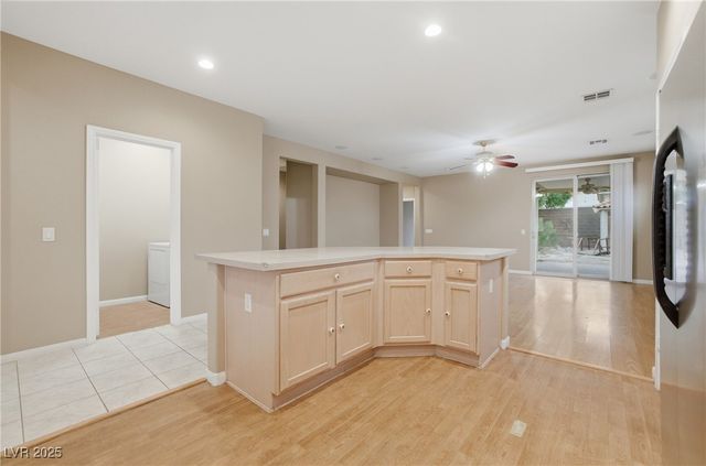 10631 Sweet Lilly Court, Las Vegas, NV 89141