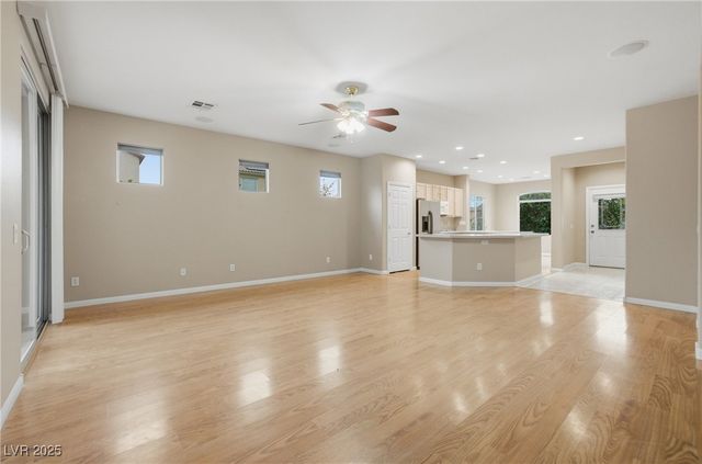 10631 Sweet Lilly Court, Las Vegas, NV 89141