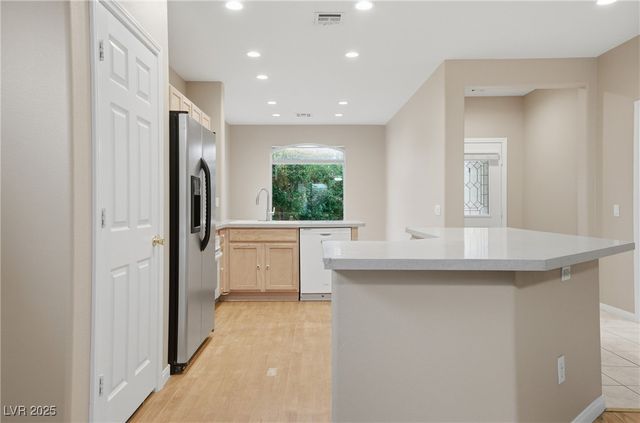 10631 Sweet Lilly Court, Las Vegas, NV 89141