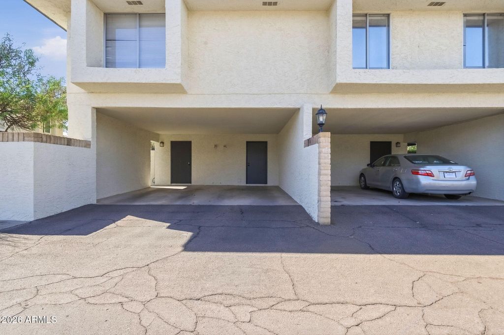 780 E EUGIE Avenue, Phoenix, AZ 85022 — photo 2