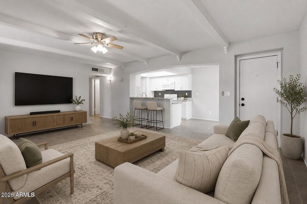 780 E EUGIE Avenue, Phoenix, AZ 85022 — photo 4