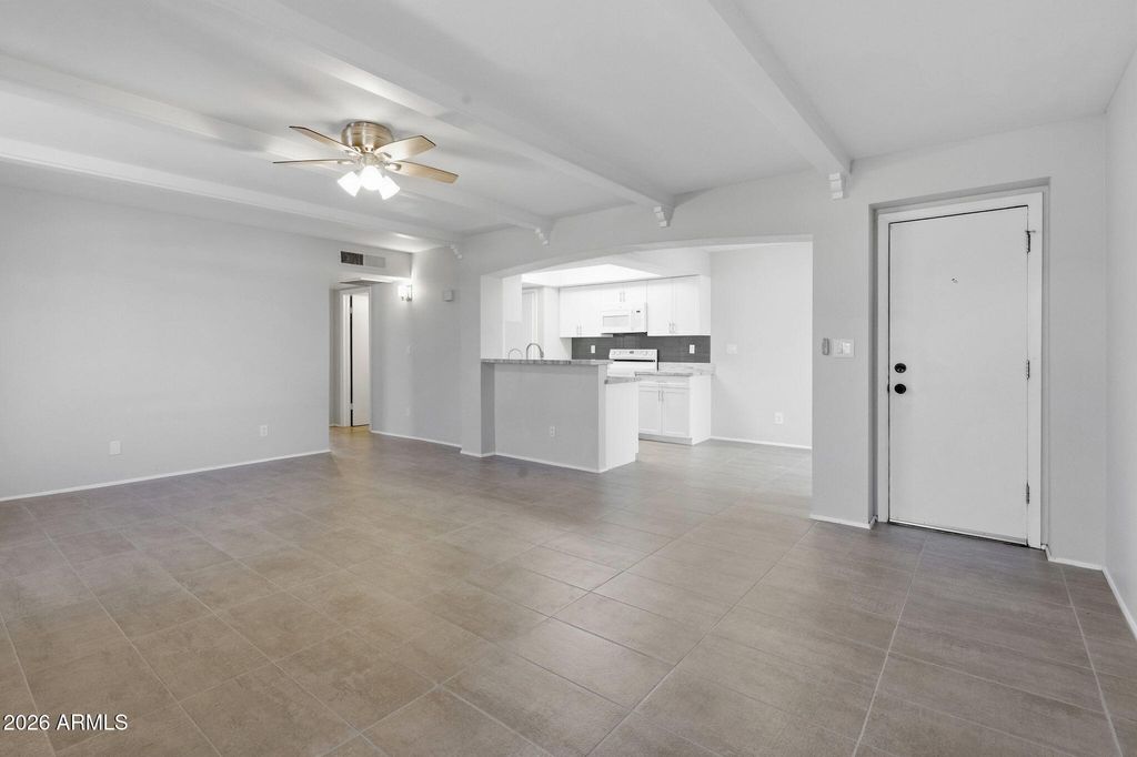 780 E EUGIE Avenue, Phoenix, AZ 85022 — photo 5